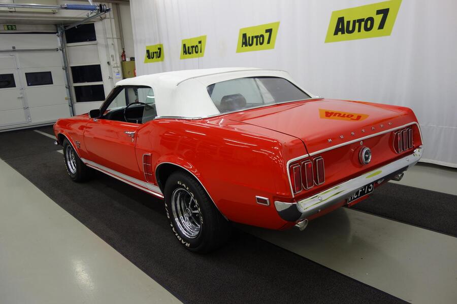 Ford USA Mustang vaihtoauto