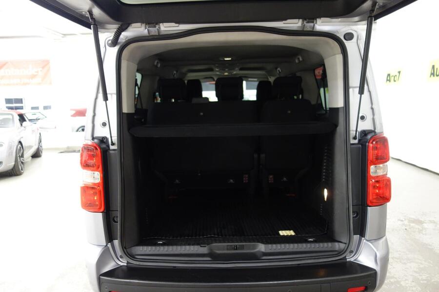 Opel Zafira vaihtoauto