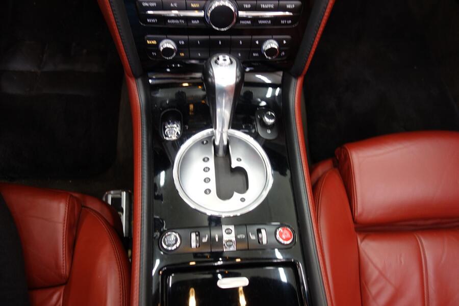 Bentley Continental vaihtoauto