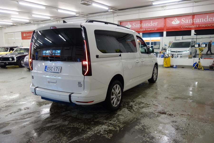 Volkswagen Caddy Maxi vaihtoauto