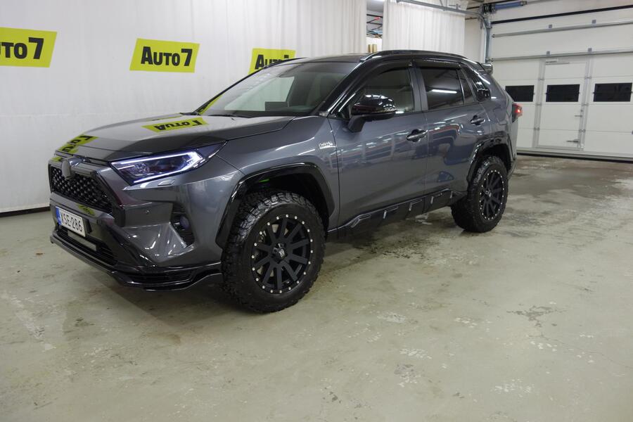 Toyota RAV4 vaihtoauto