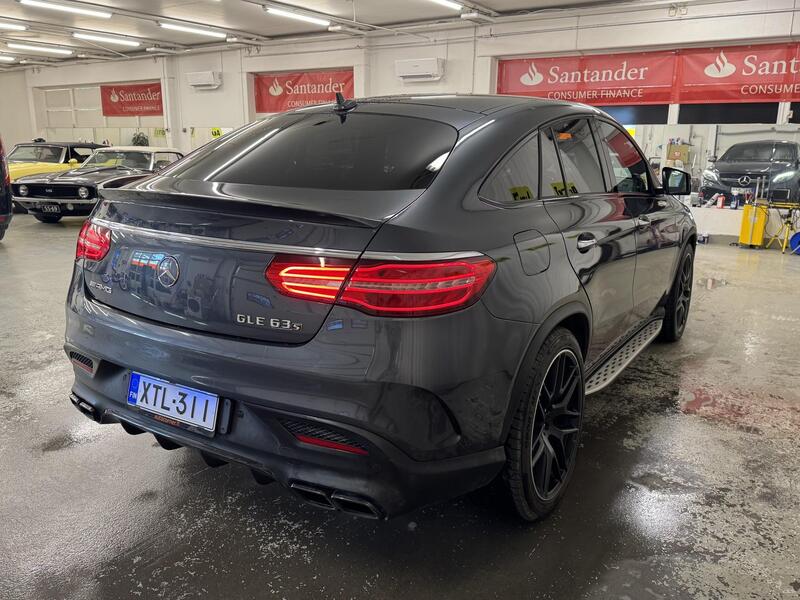 Mercedes-Benz GLE vaihtoauto