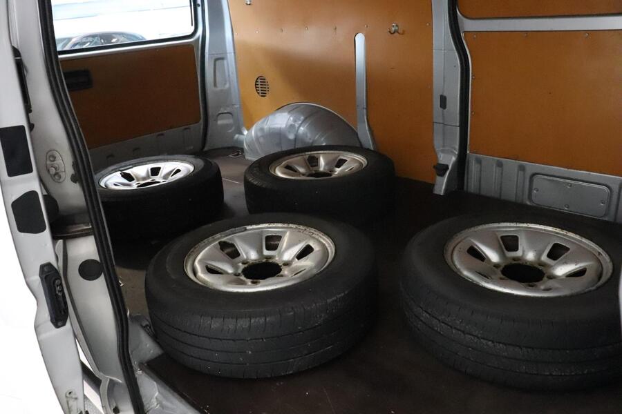 Toyota Hiace vaihtoauto