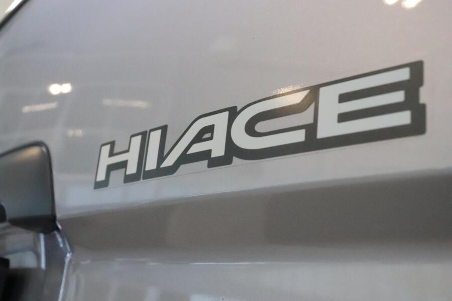 Toyota Hiace vaihtoauto