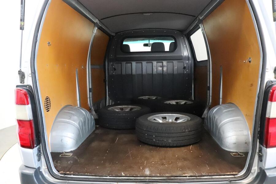 Toyota Hiace vaihtoauto