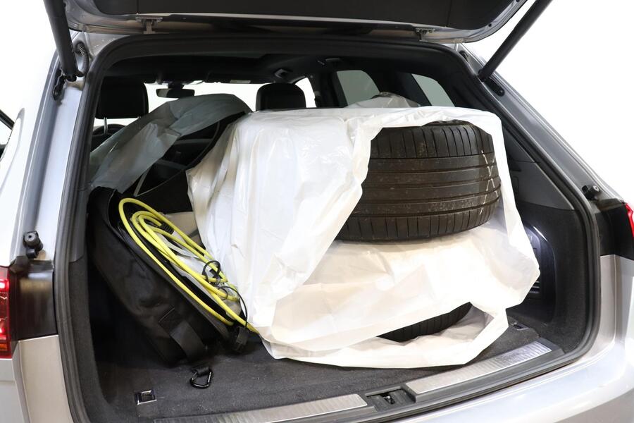 Volkswagen Touareg vaihtoauto