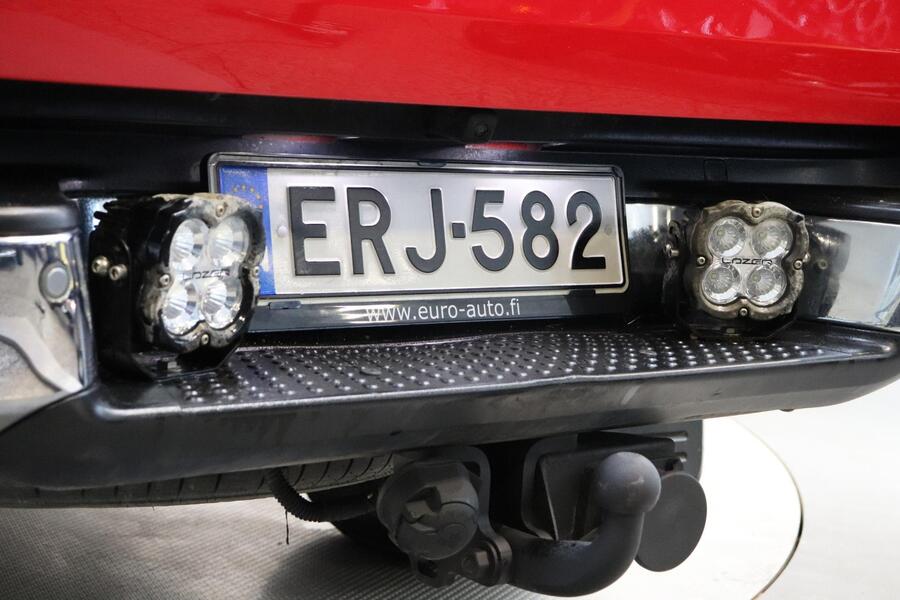 Volkswagen Amarok vaihtoauto