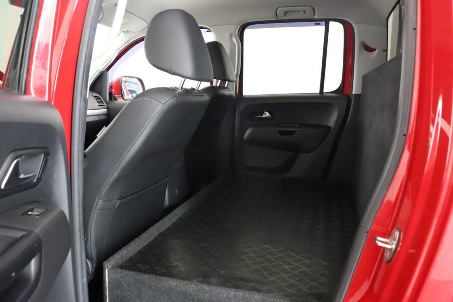 Volkswagen Amarok vaihtoauto