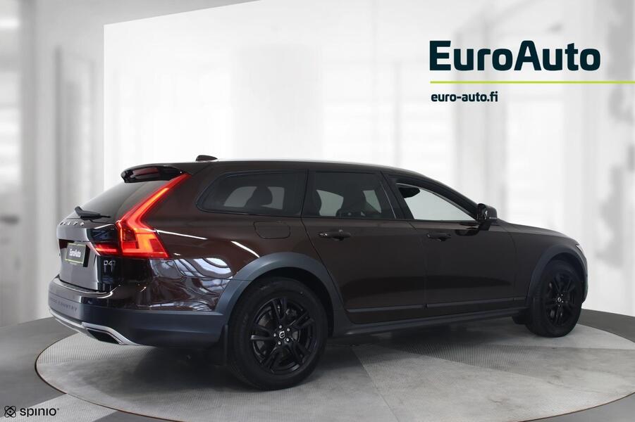 Volvo V90 Cross Country vaihtoauto