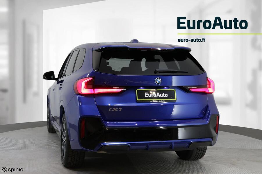 BMW iX1 vaihtoauto