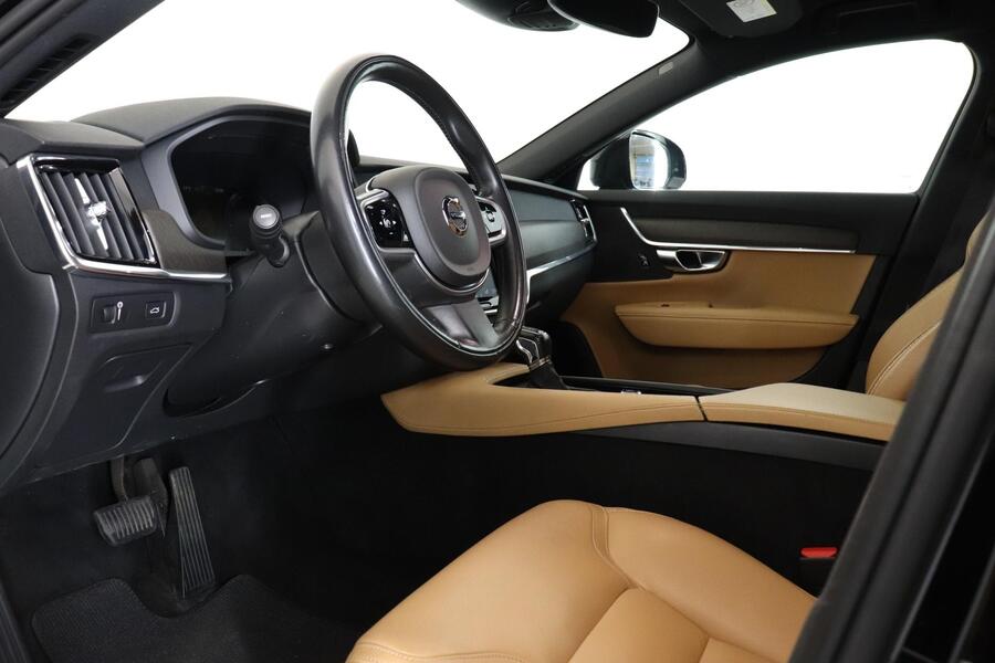 Volvo V90 Cross Country vaihtoauto