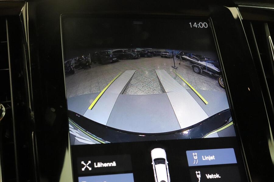 Volvo V90 Cross Country vaihtoauto