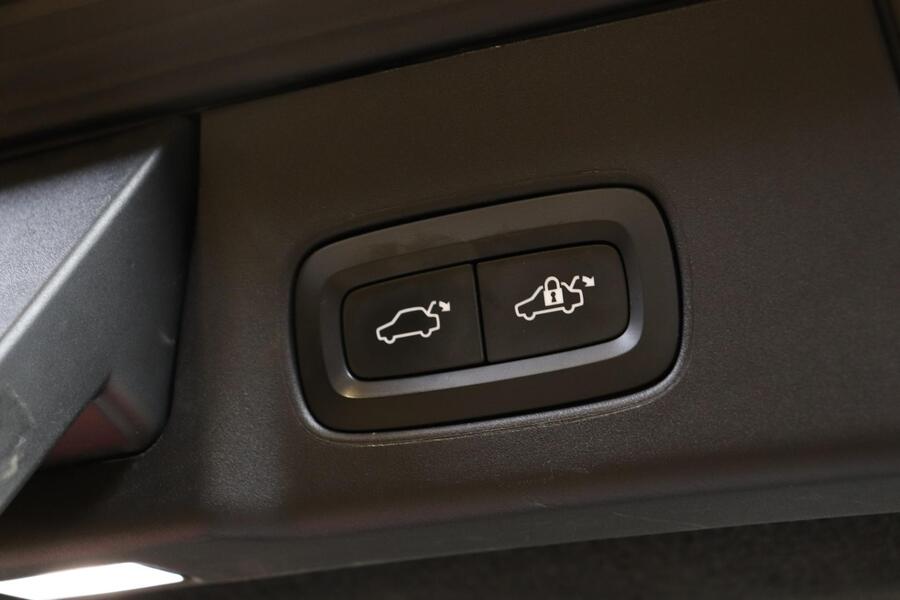 Volvo V90 Cross Country vaihtoauto