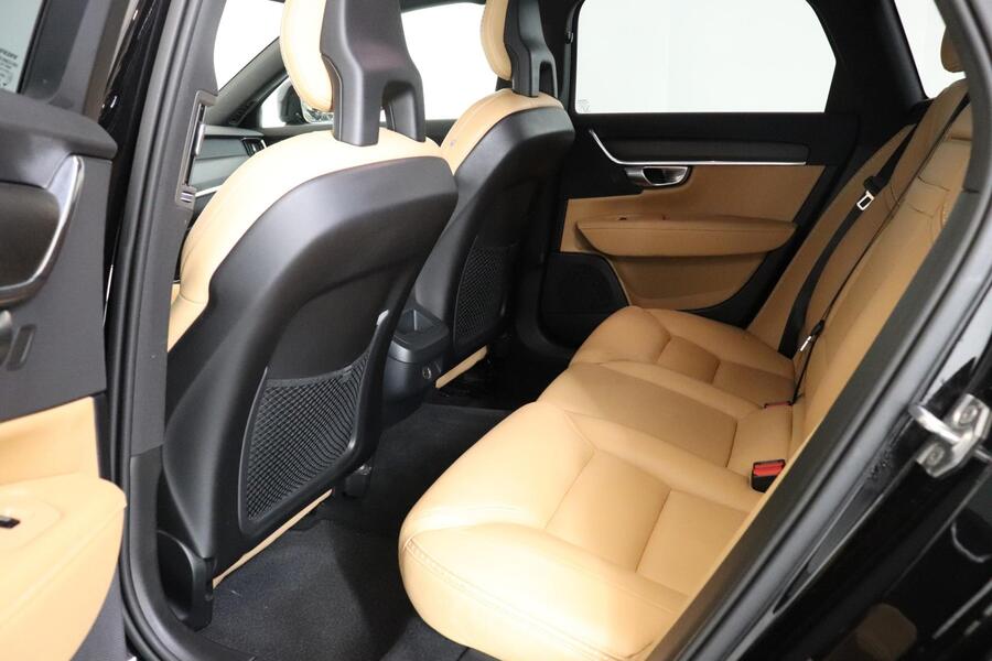 Volvo V90 Cross Country vaihtoauto