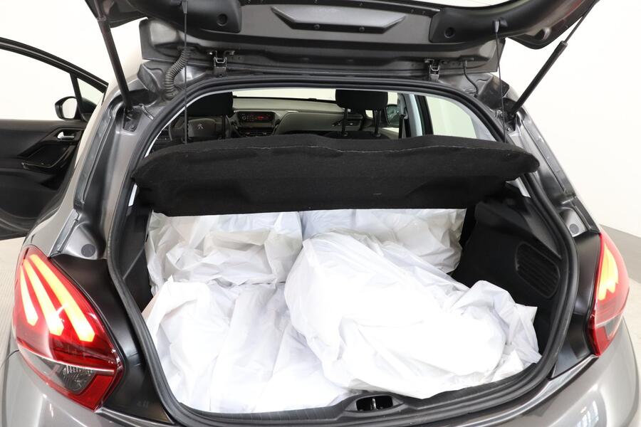 Peugeot 208 vaihtoauto