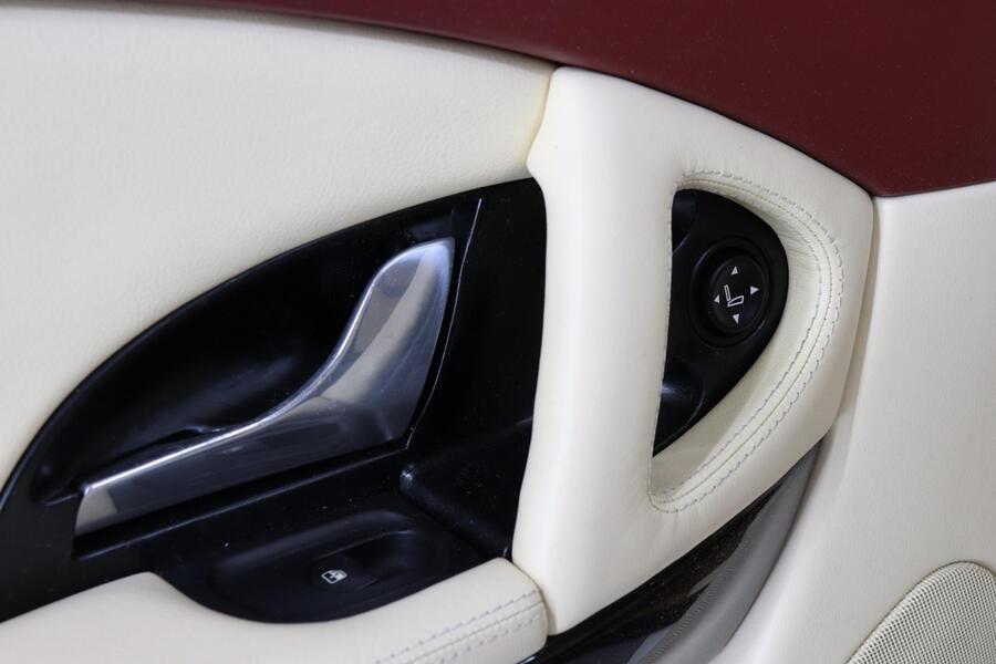 Maserati Quattroporte vaihtoauto