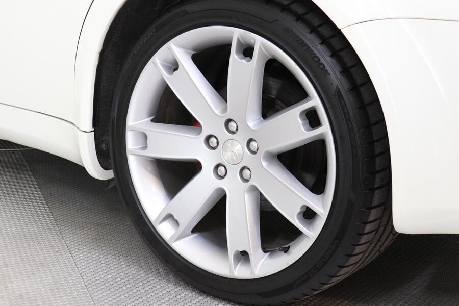 Maserati Quattroporte vaihtoauto