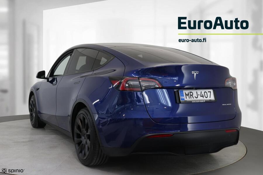 Tesla Model Y vaihtoauto