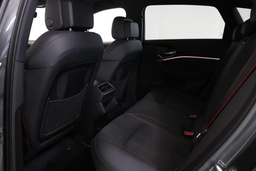 Audi Q8 e-tron vaihtoauto