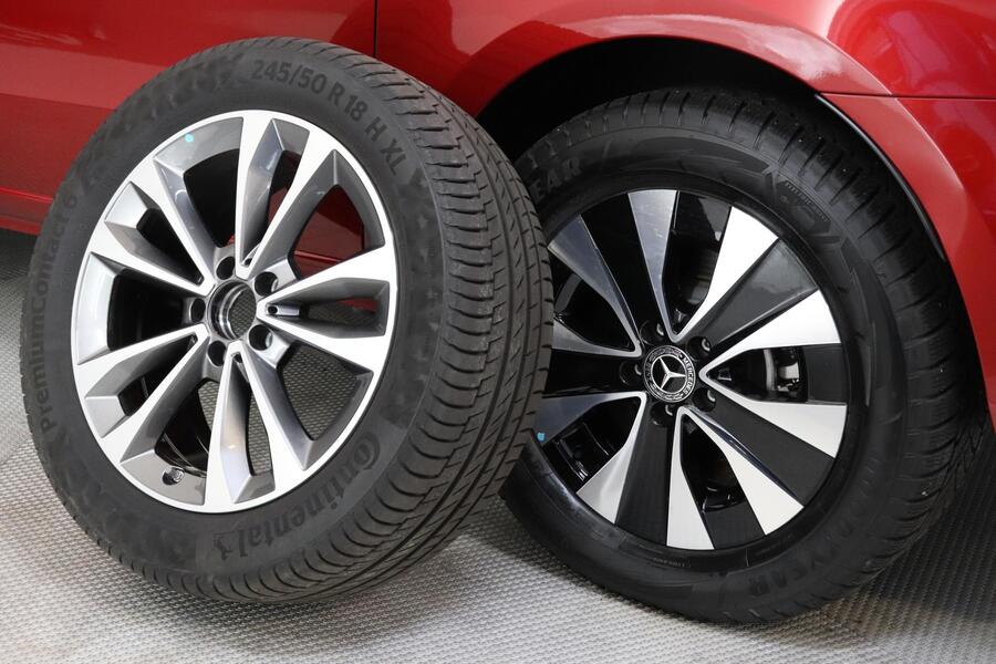 Mercedes-Benz EQV vaihtoauto