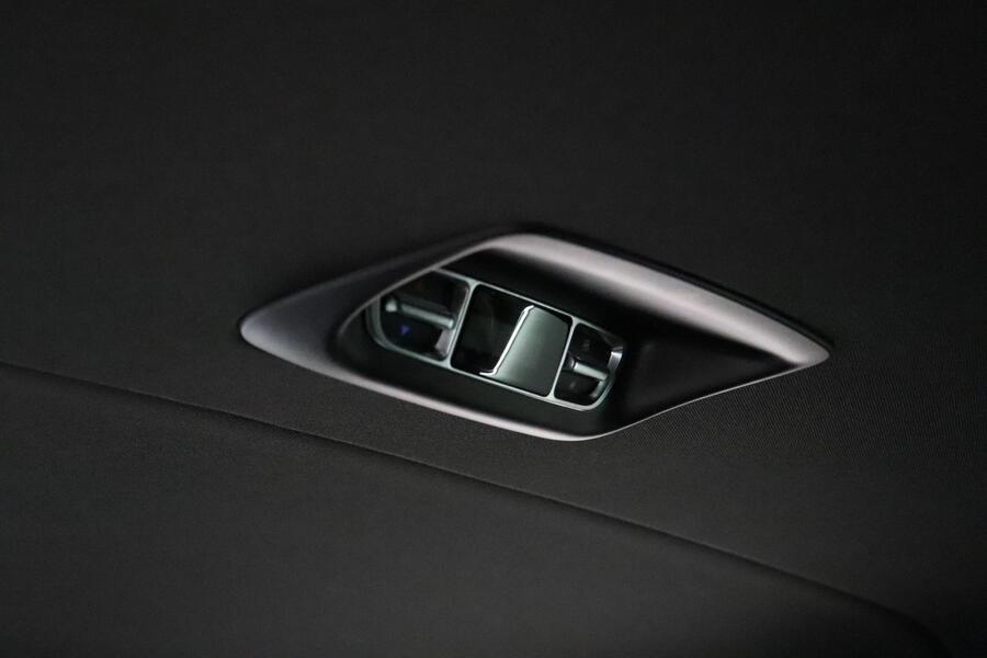 Mercedes-Benz EQV vaihtoauto