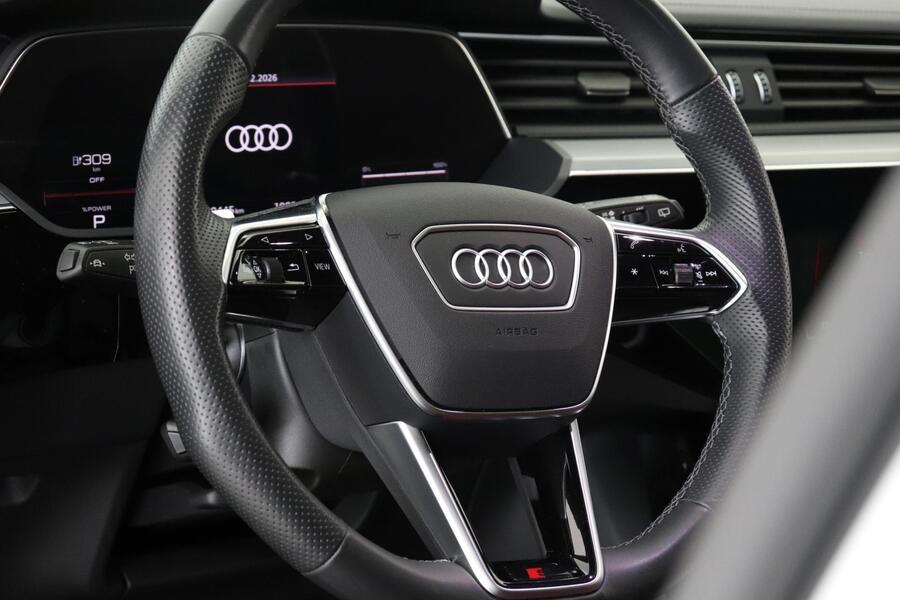 Audi e-tron vaihtoauto