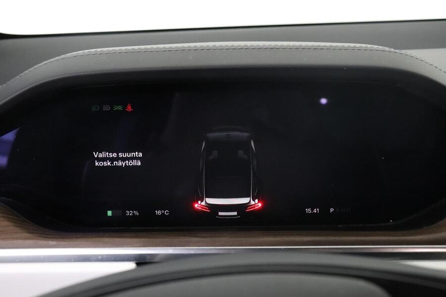 Tesla Model X vaihtoauto