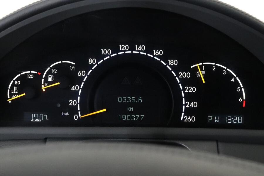 Mercedes-Benz CL vaihtoauto