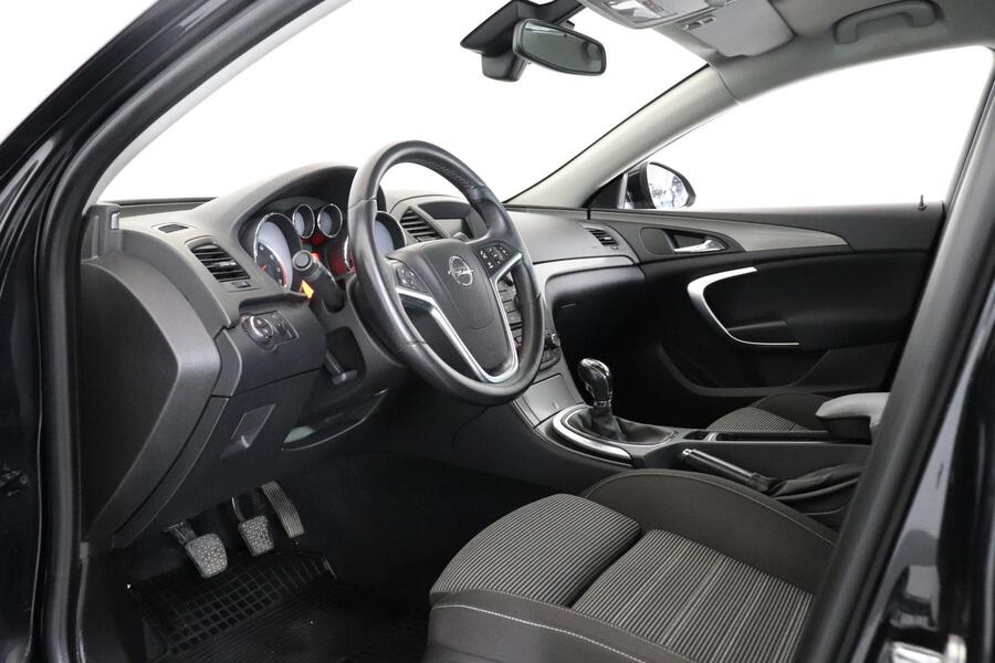 Opel Insignia vaihtoauto