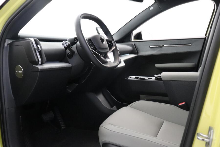 Volvo EX30 vaihtoauto