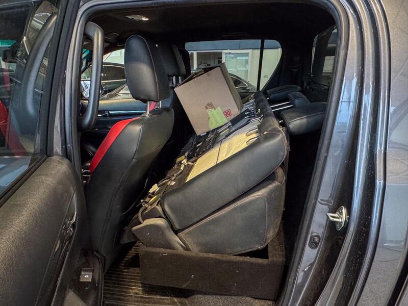 Toyota Hilux vaihtoauto