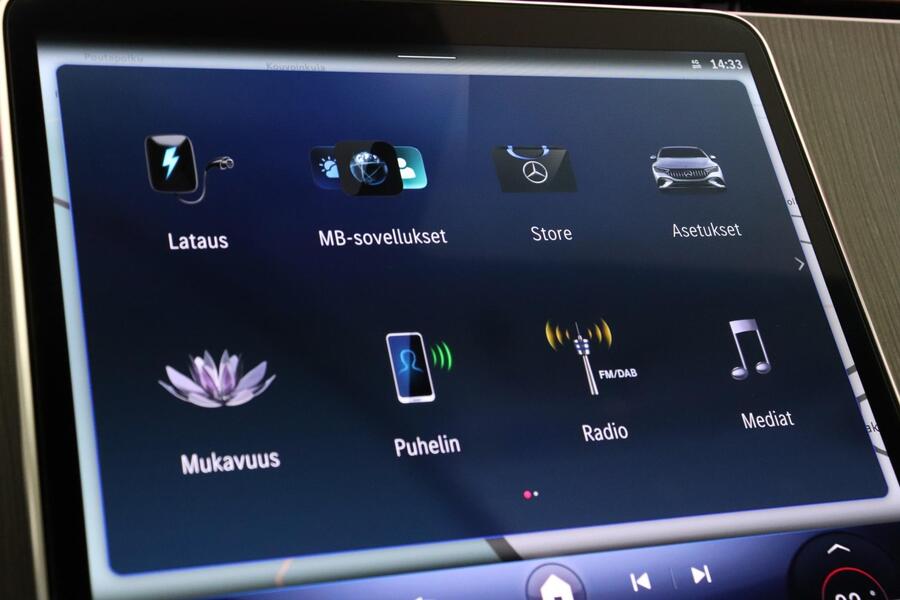 Mercedes-Benz EQE vaihtoauto