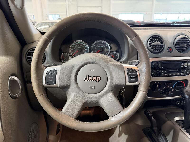 Jeep Cherokee vaihtoauto