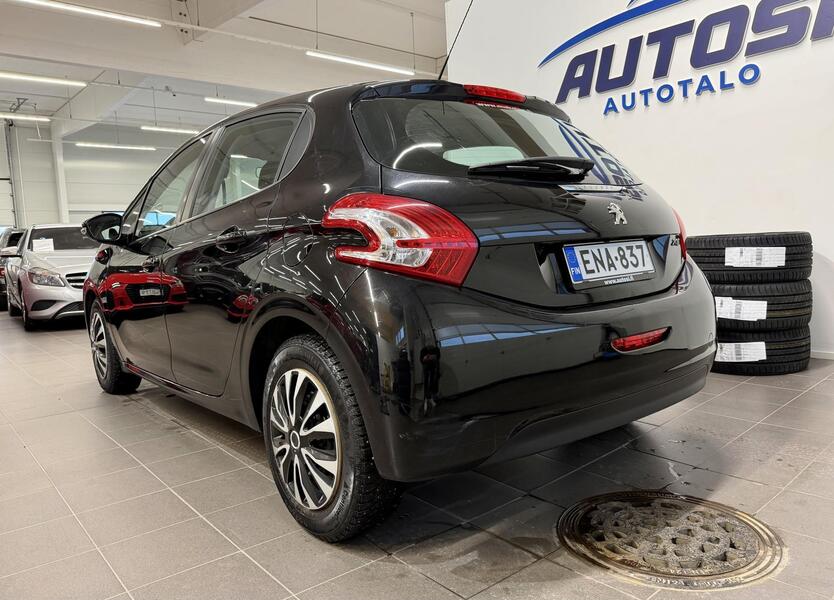 Peugeot 208 vaihtoauto