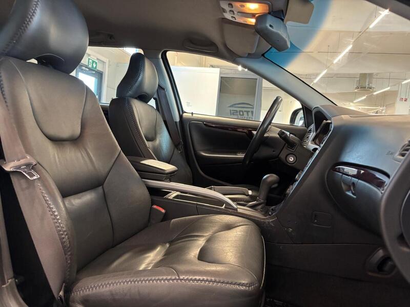 Volvo XC70 vaihtoauto