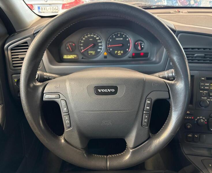 Volvo XC70 vaihtoauto