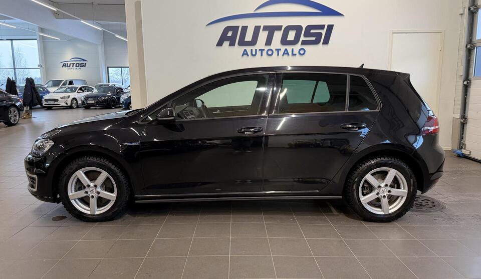 Volkswagen Golf vaihtoauto