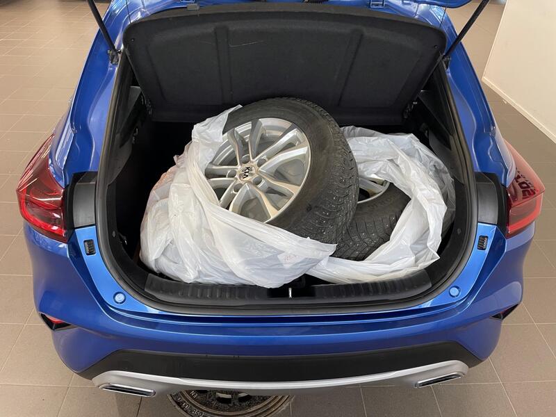 Kia XCeed vaihtoauto