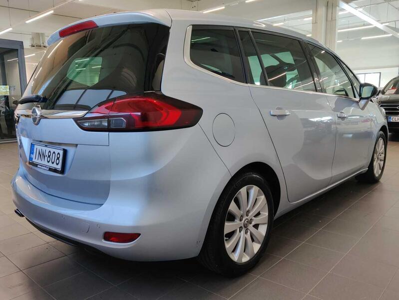 Opel Zafira Tourer vaihtoauto