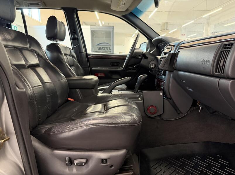 Jeep Grand Cherokee vaihtoauto