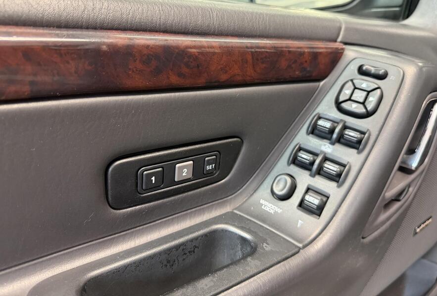Jeep Grand Cherokee vaihtoauto