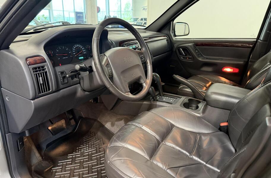 Jeep Grand Cherokee vaihtoauto