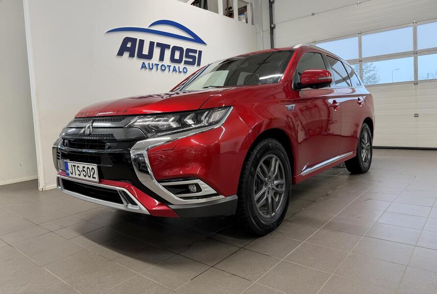 Mitsubishi Outlander PHEV vaihtoauto