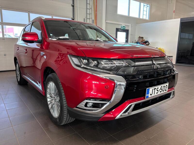 Mitsubishi Outlander PHEV vaihtoauto
