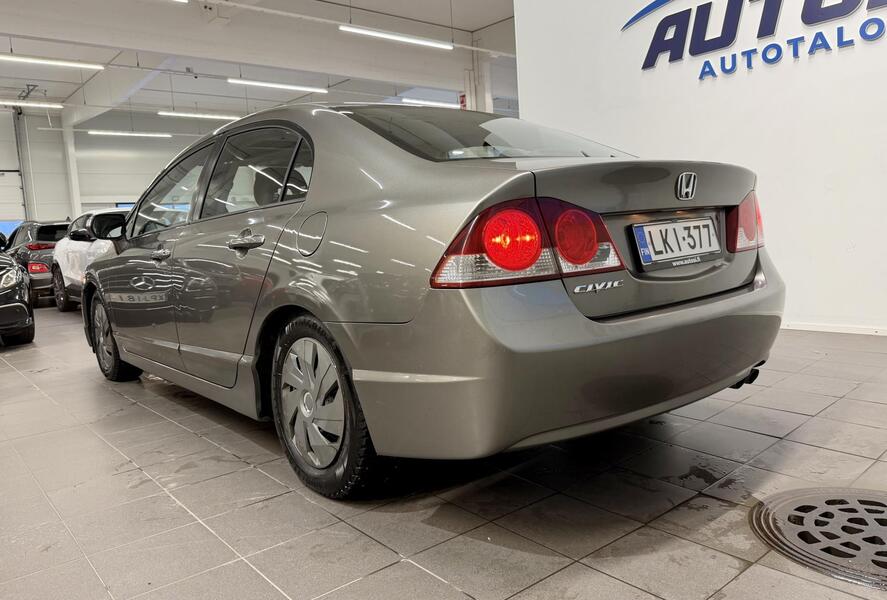 Honda Civic vaihtoauto