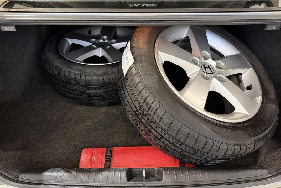 Honda Civic vaihtoauto