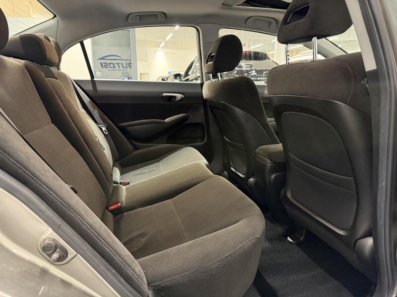 Honda Civic vaihtoauto