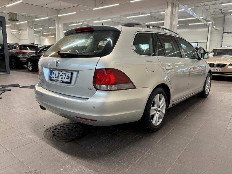 Volkswagen Golf vaihtoauto