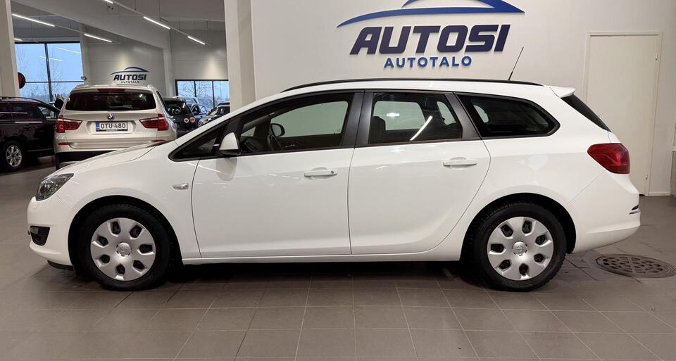 Opel Astra vaihtoauto