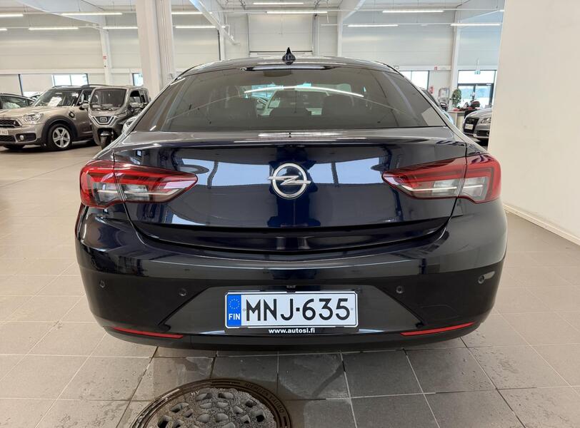 Opel Insignia vaihtoauto